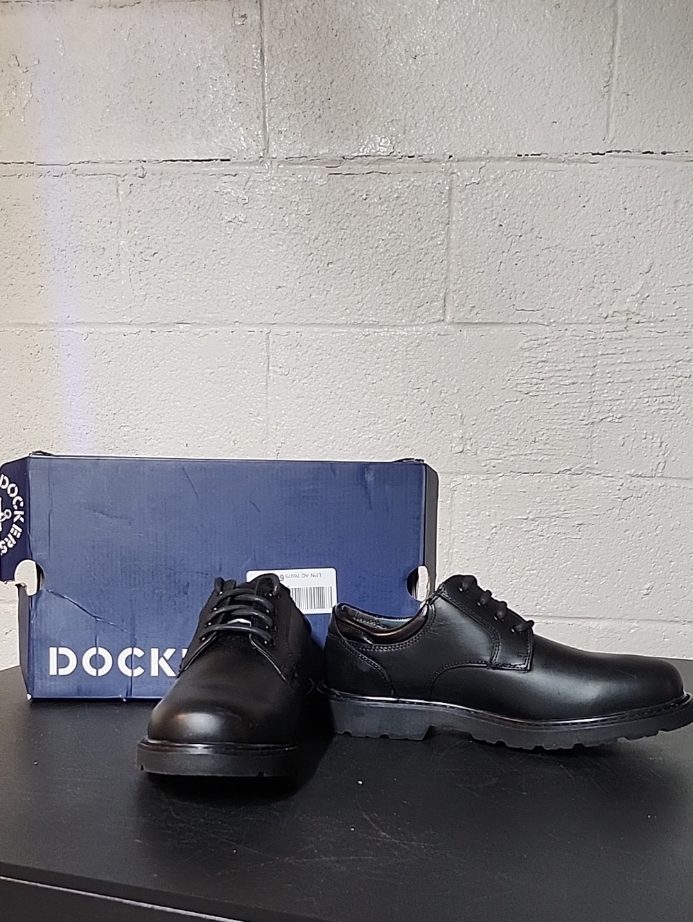 Dockers Shelter Men's Black Leather Derby Work Shoes